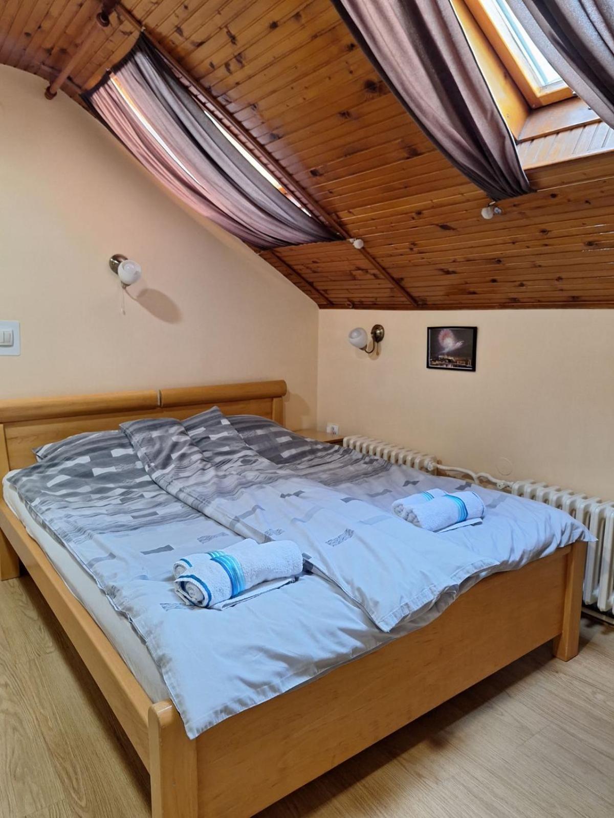 Apartmani Sara Нови-Сад Экстерьер фото